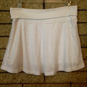 AEO white eyelet skirt
